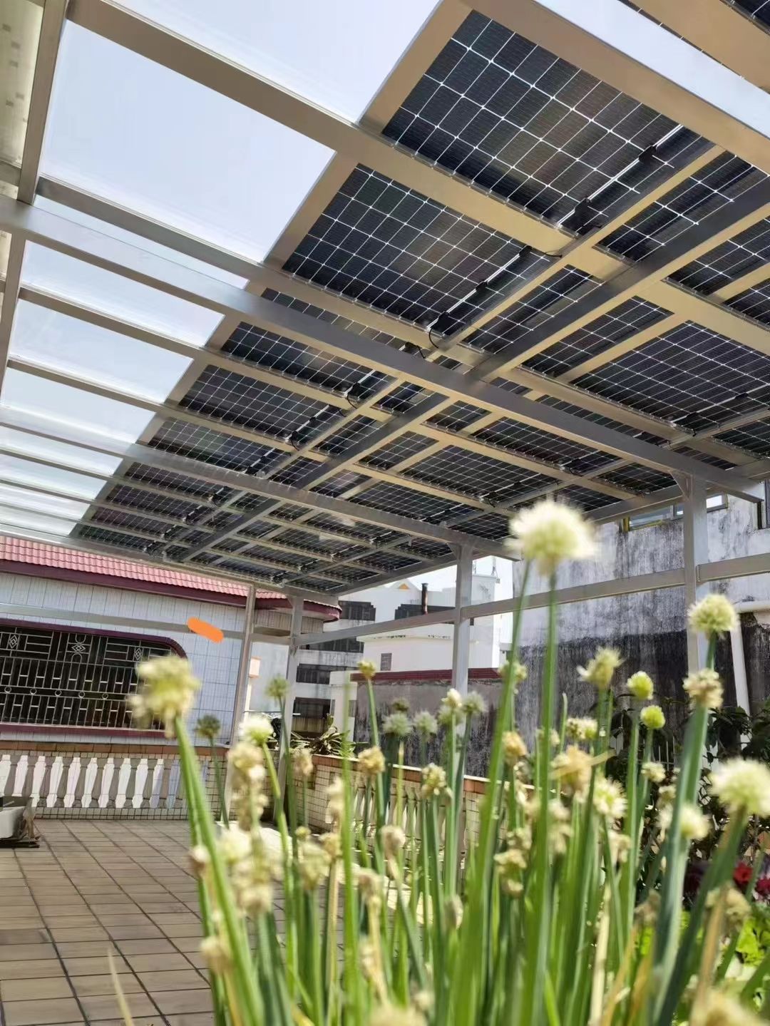 湛江别墅家用屋顶太阳能发电系统安装